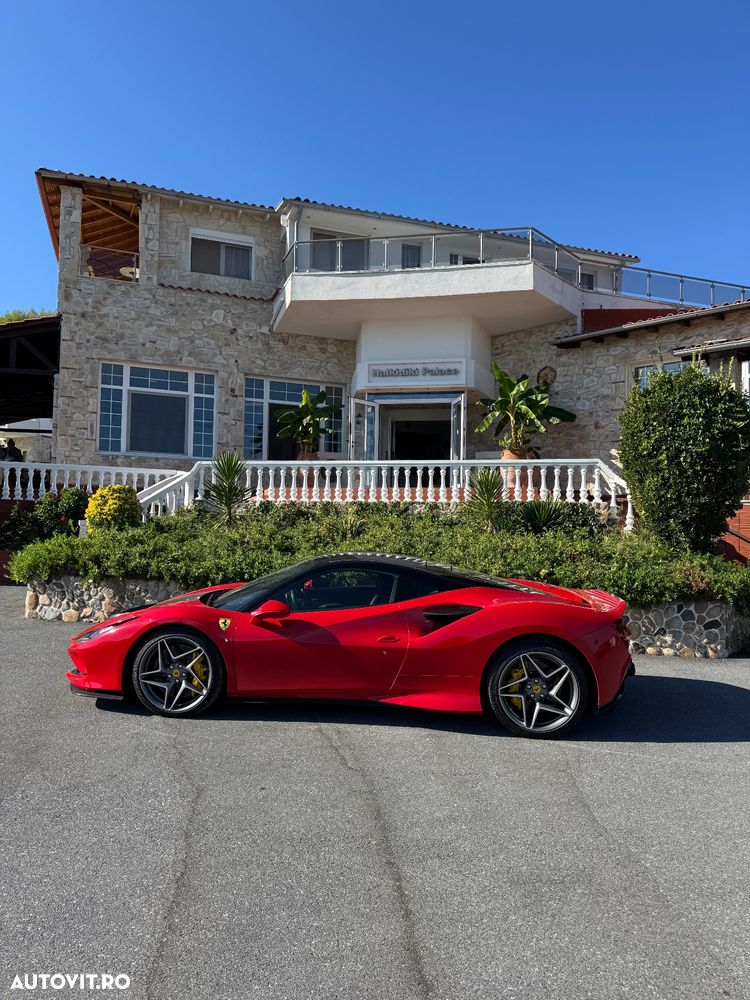 Ferrari F8 - 28
