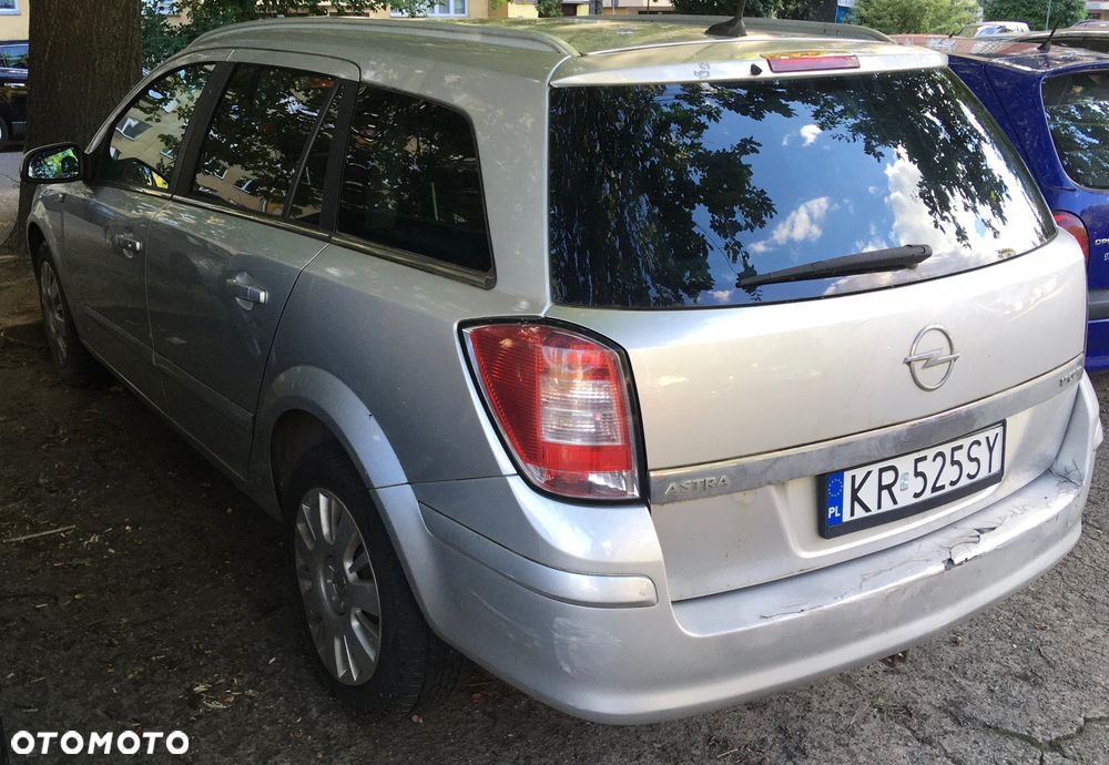 Opel Astra - 4