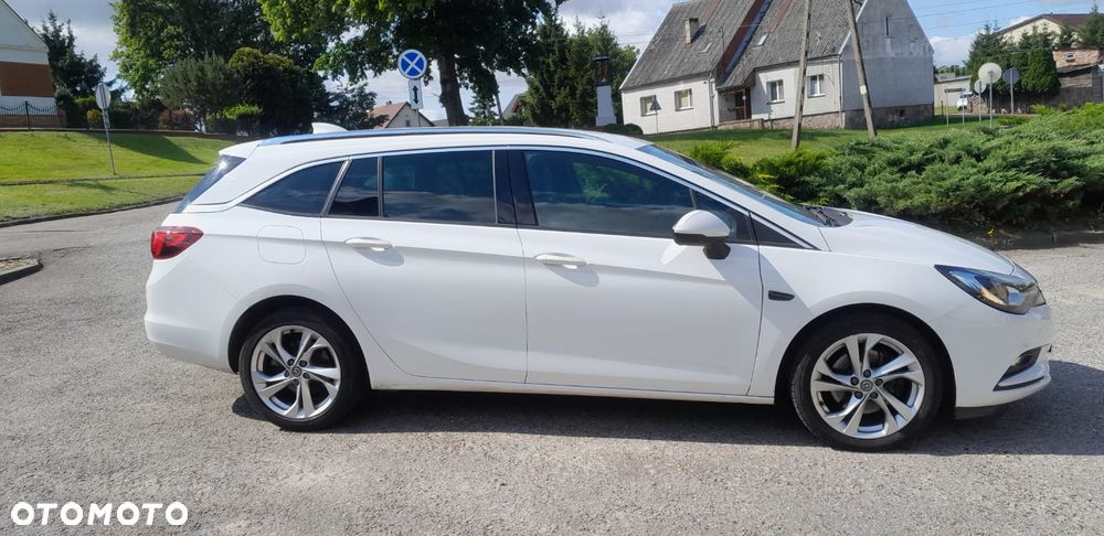 Opel Astra - 4