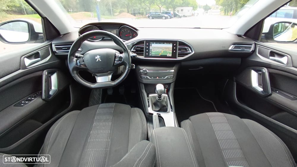 Peugeot 308 SW BlueHDi 120 Stop & Start Business-Line - 7