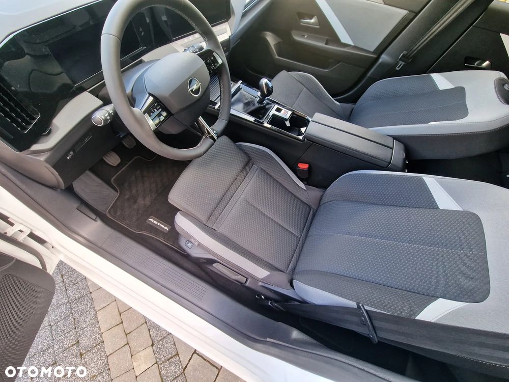 Opel Astra VI 1.2 T Business Edition S&S - 17