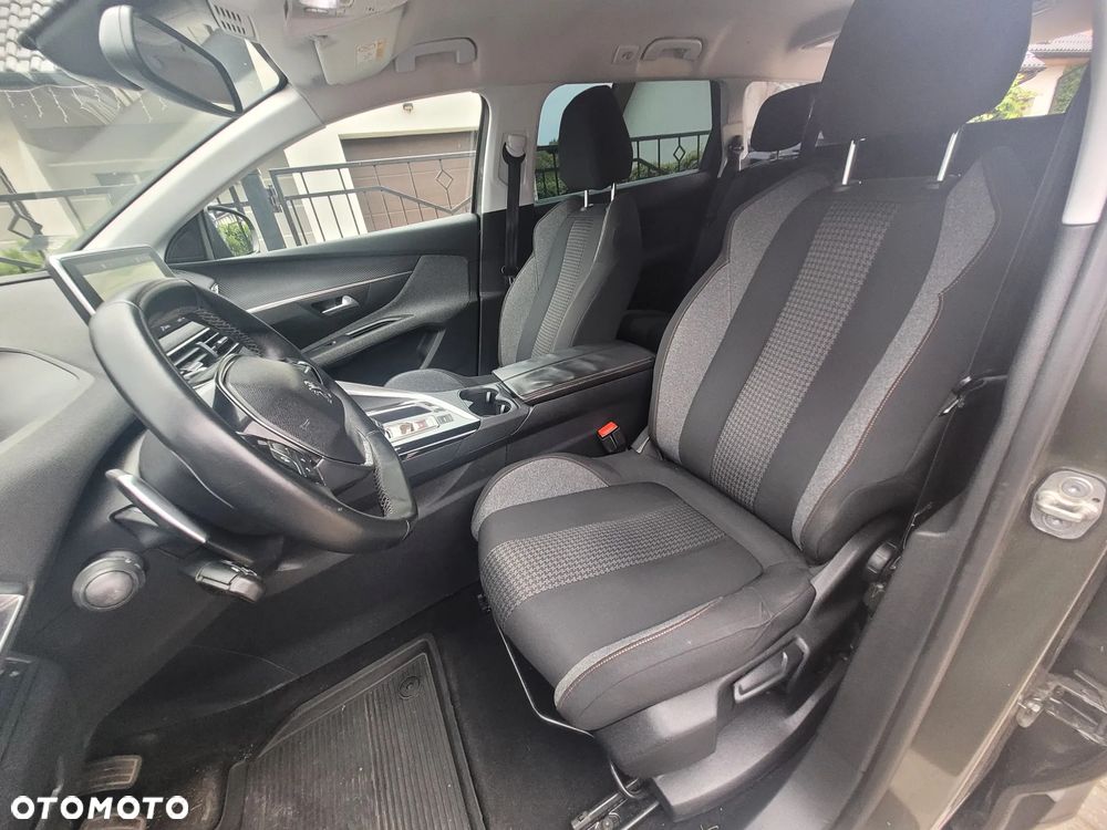 Peugeot 5008 BlueHDi 120 EAT6 Allure - 11