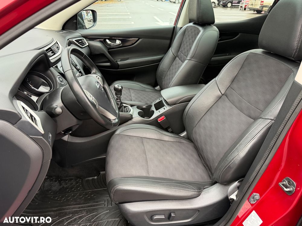 Nissan Qashqai 1.6 DCI TEKNA - 5