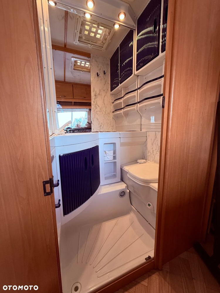 LMC Luxus 480RD - 20
