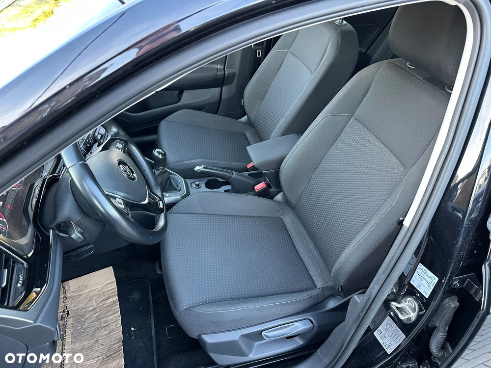 Volkswagen Polo - 21
