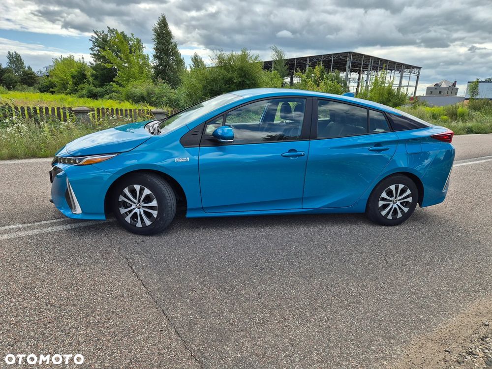 Toyota Prius Hybrid Comfort - 11