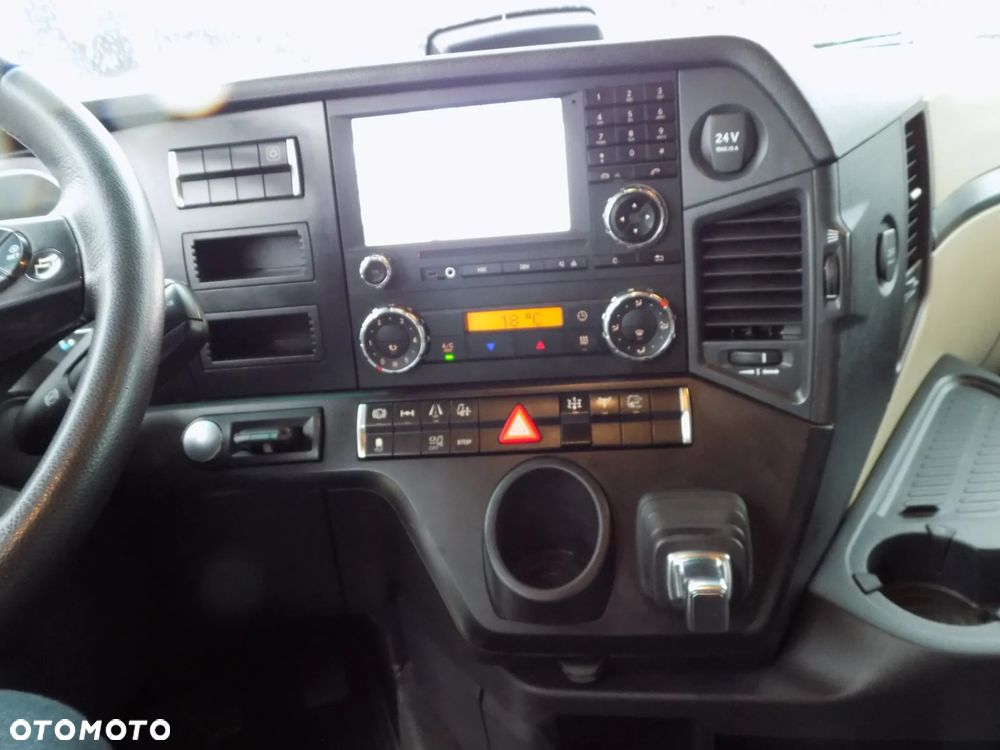 Mercedes-Benz 1848 4X4 HUD - 15