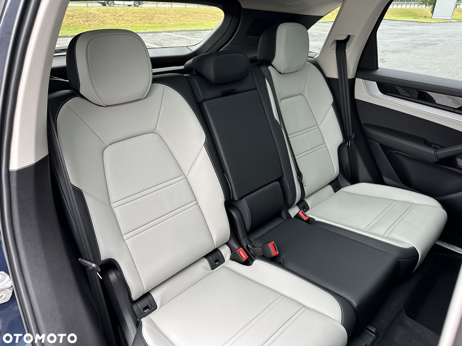 Porsche Cayenne - 20