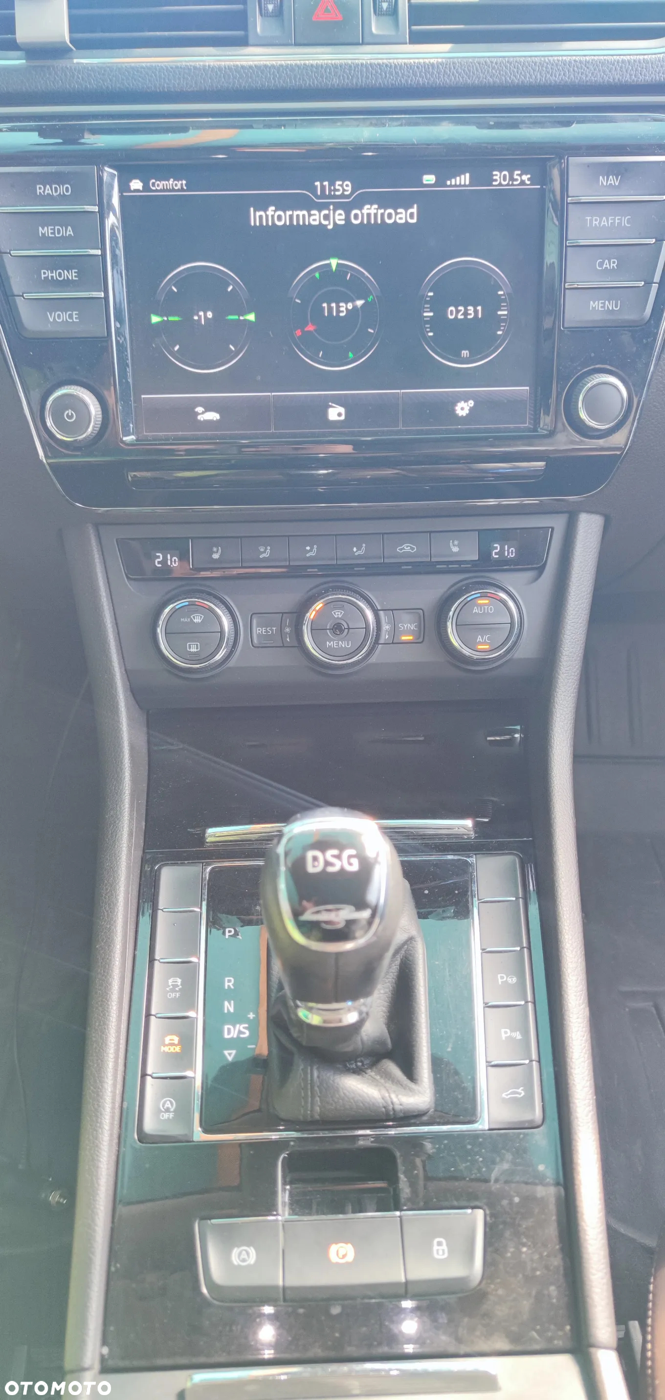 Skoda Superb 2.0 TDI 4x4 L&K DSG - 35