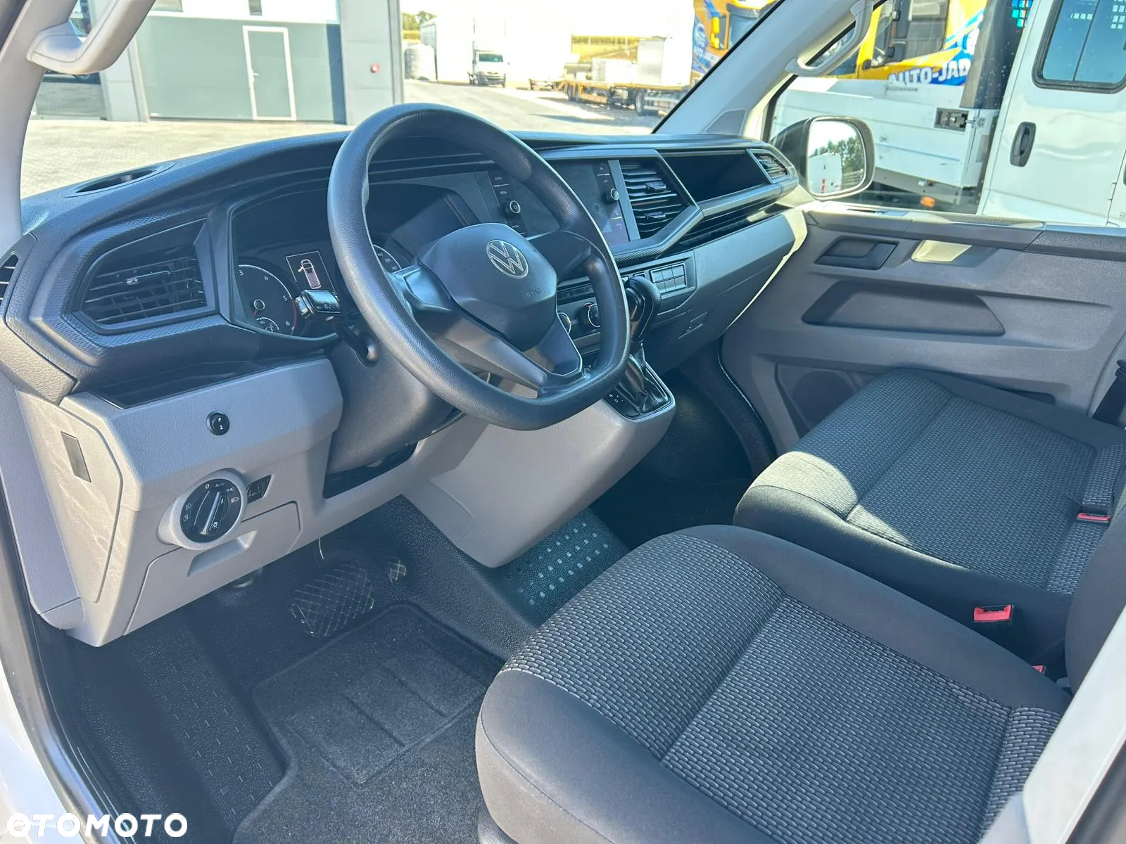 Volkswagen Transporter T6.1 L2H1 Long 2.0 TDI 150KM Automat DSG **Kamera cofania**Czujniki parkowania**NAVI**2021R** - 13