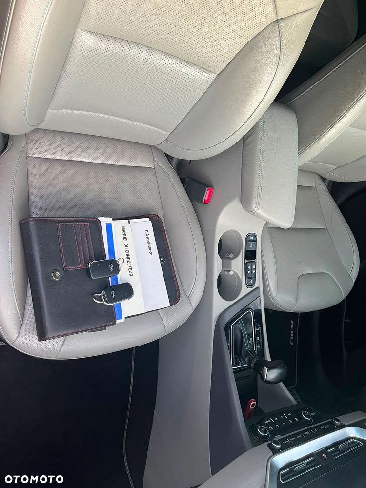 Kia Niro 1.6 GDI PHEV 2WD OPF Vision - 24
