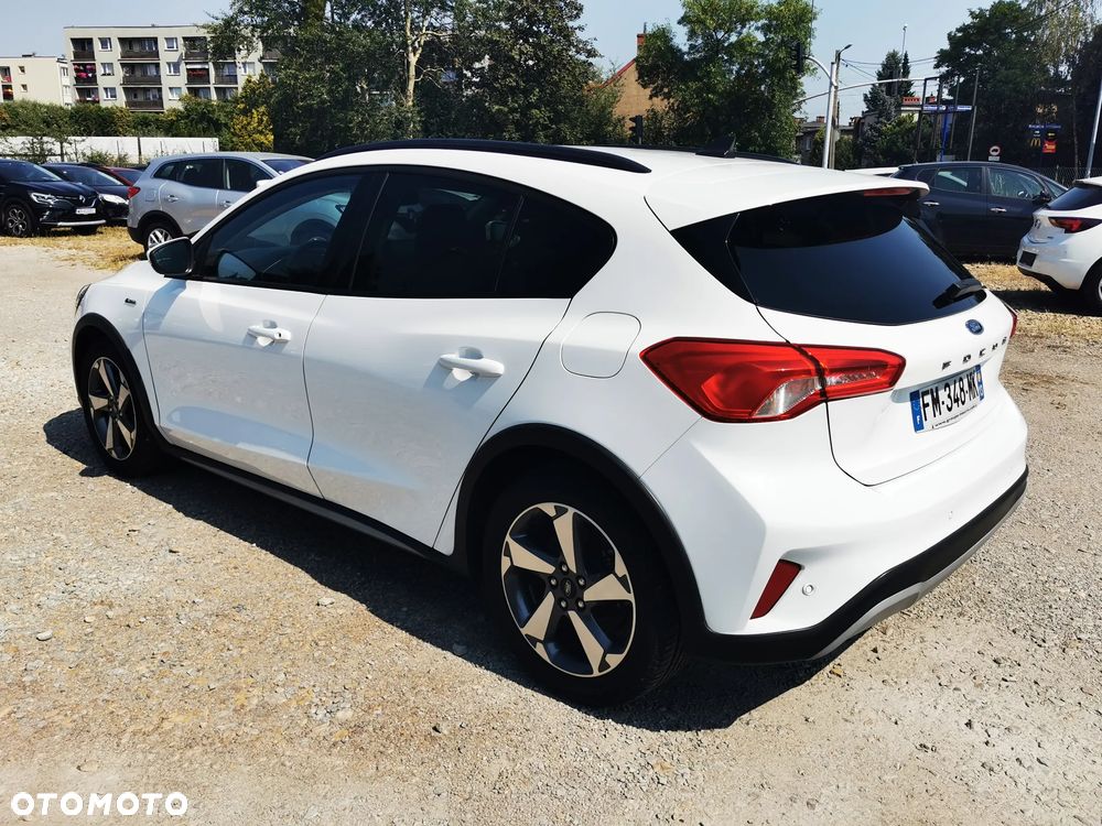 Ford Focus 1.0 EcoBoost Start-Stopp-System ACTIVE DESIGN - 3