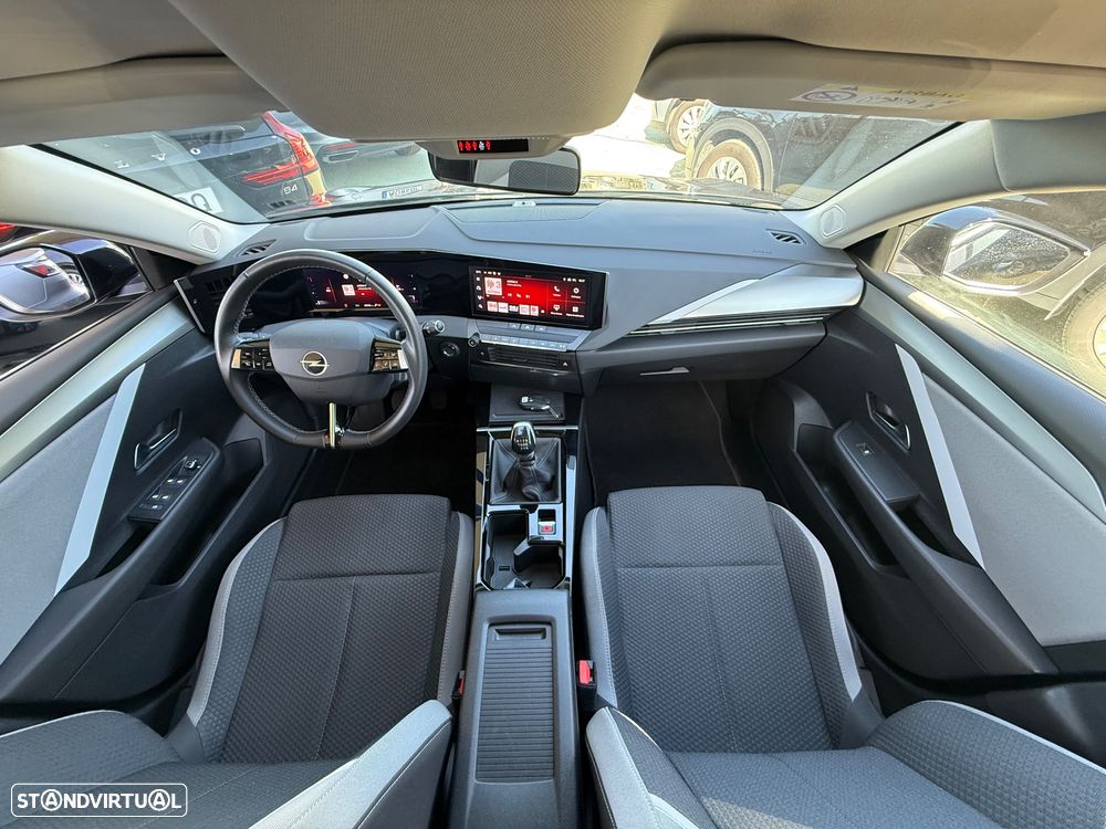 Opel Astra 1.5 D Elegance - 30