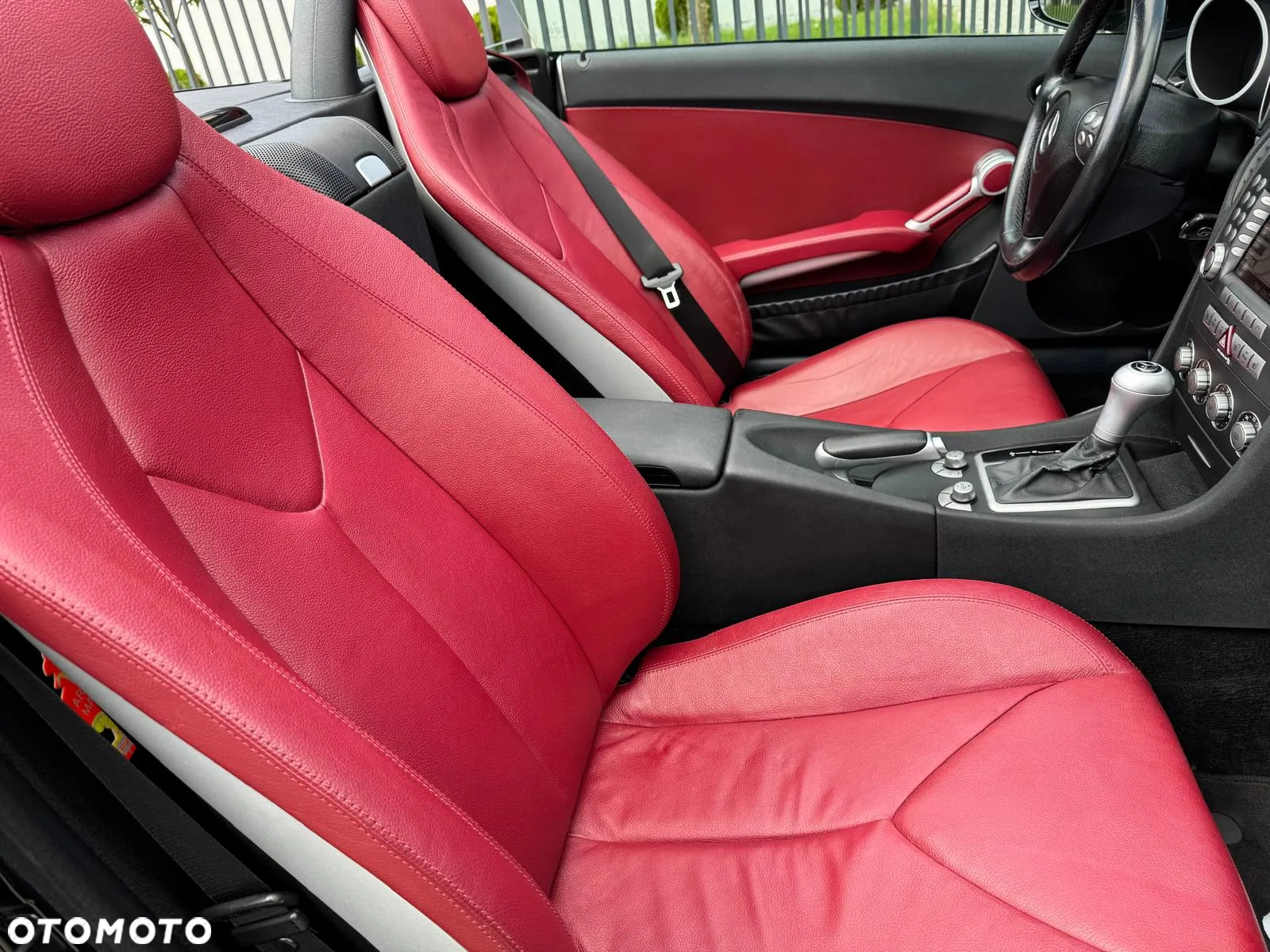 Mercedes-Benz SLK - 17