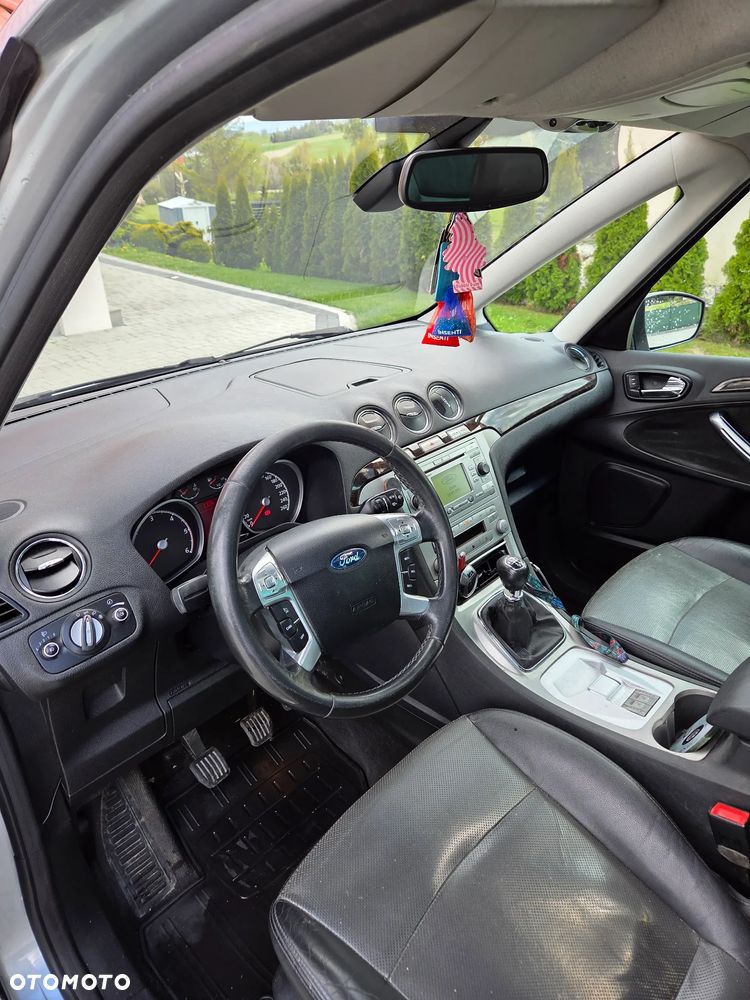 Ford Galaxy 2.0 TDCi Ghia - 5