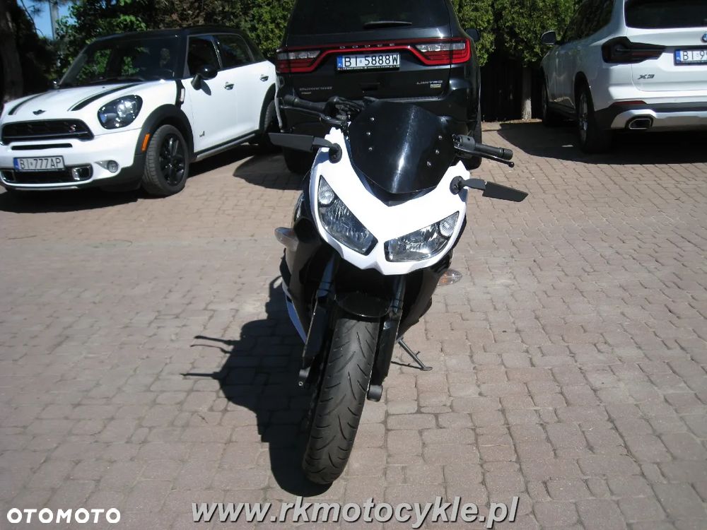 Kawasaki Ninja 1000 SX - 8