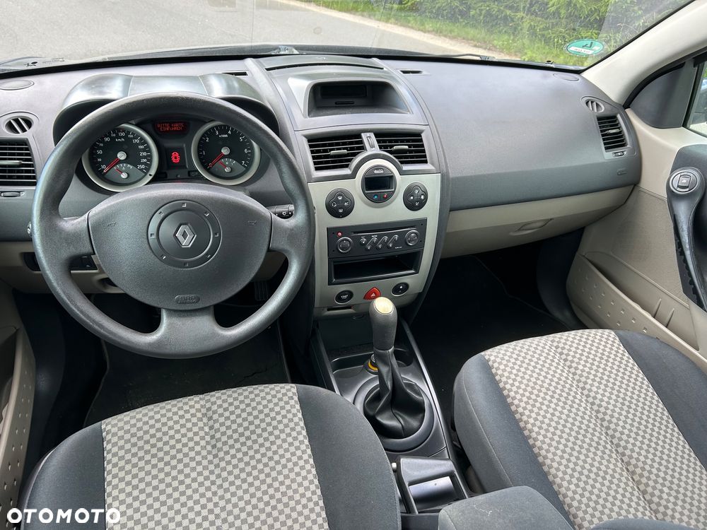 Renault Megane - 8