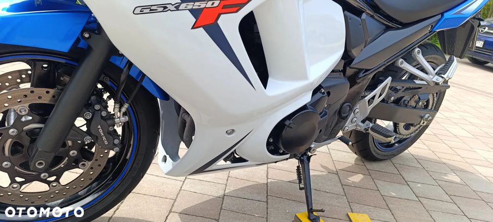 Suzuki GSX - 41