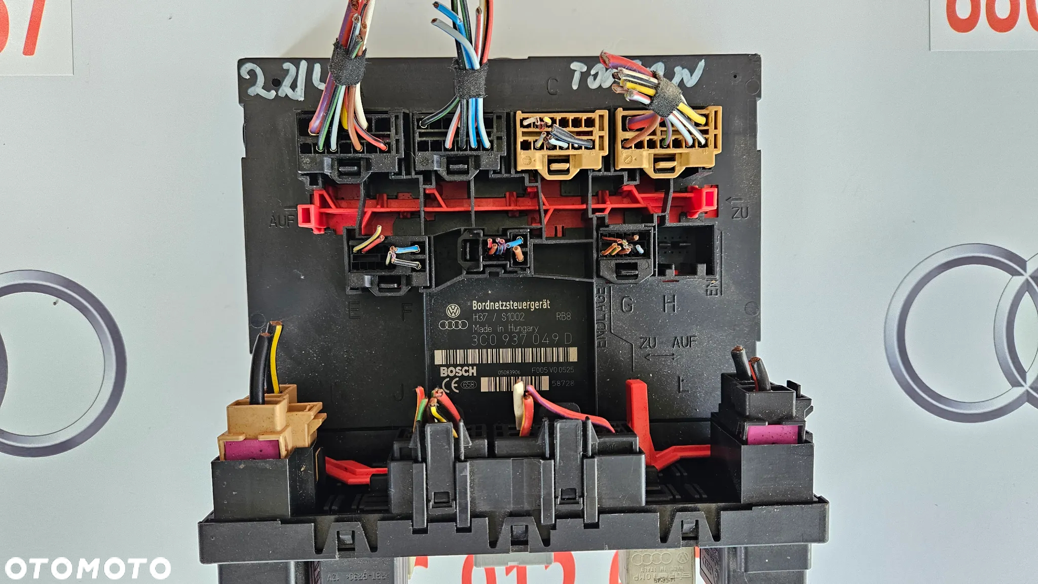 VW Touran I 1T Moduł bordnetz Sterownik komfortu BCM 3C0937049D - 5