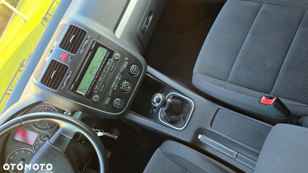 Volkswagen Golf - 14