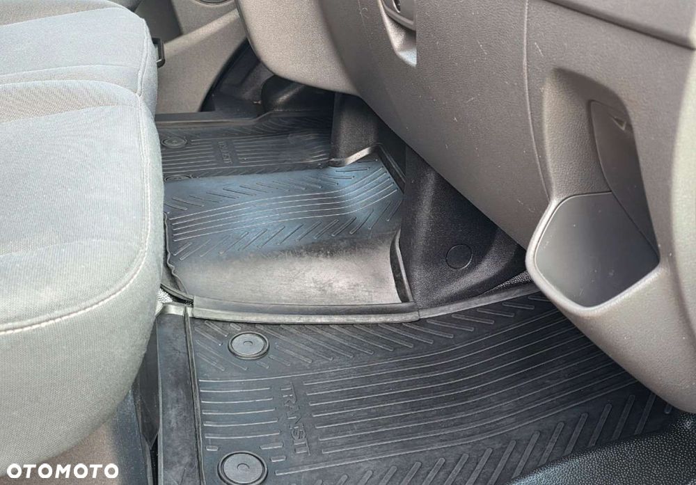 Ford Transit Custom - 28