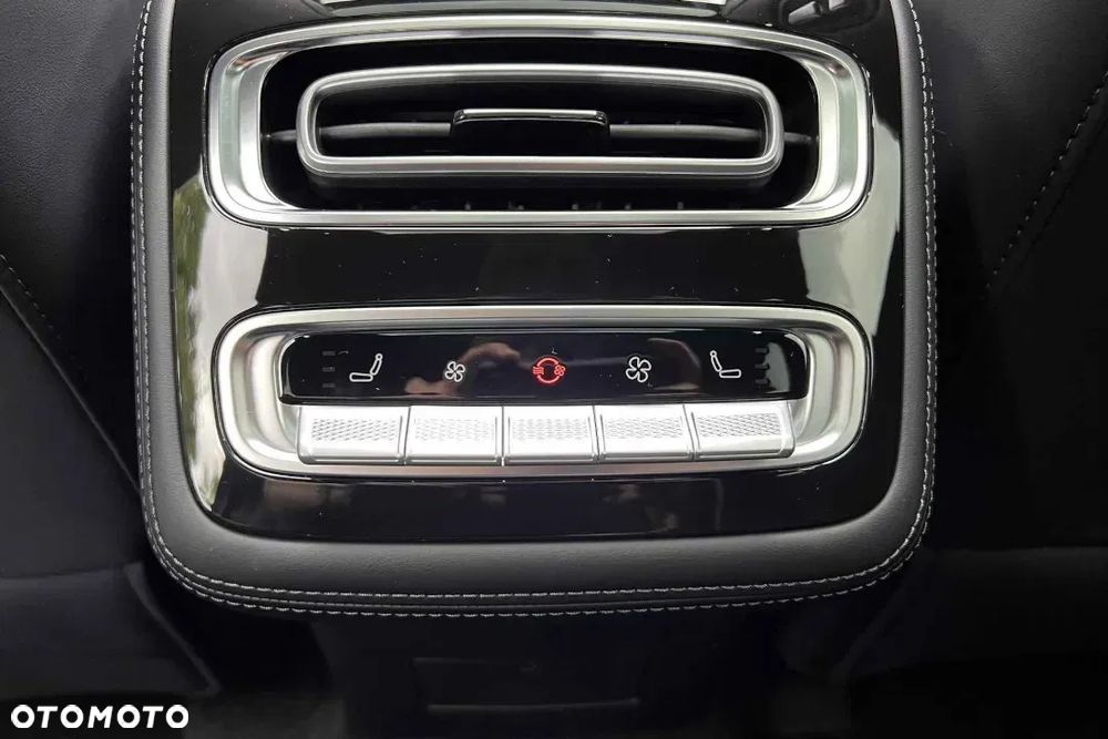 Omoda 9 1.5 Super Hybrid Exclusive AWD - 27