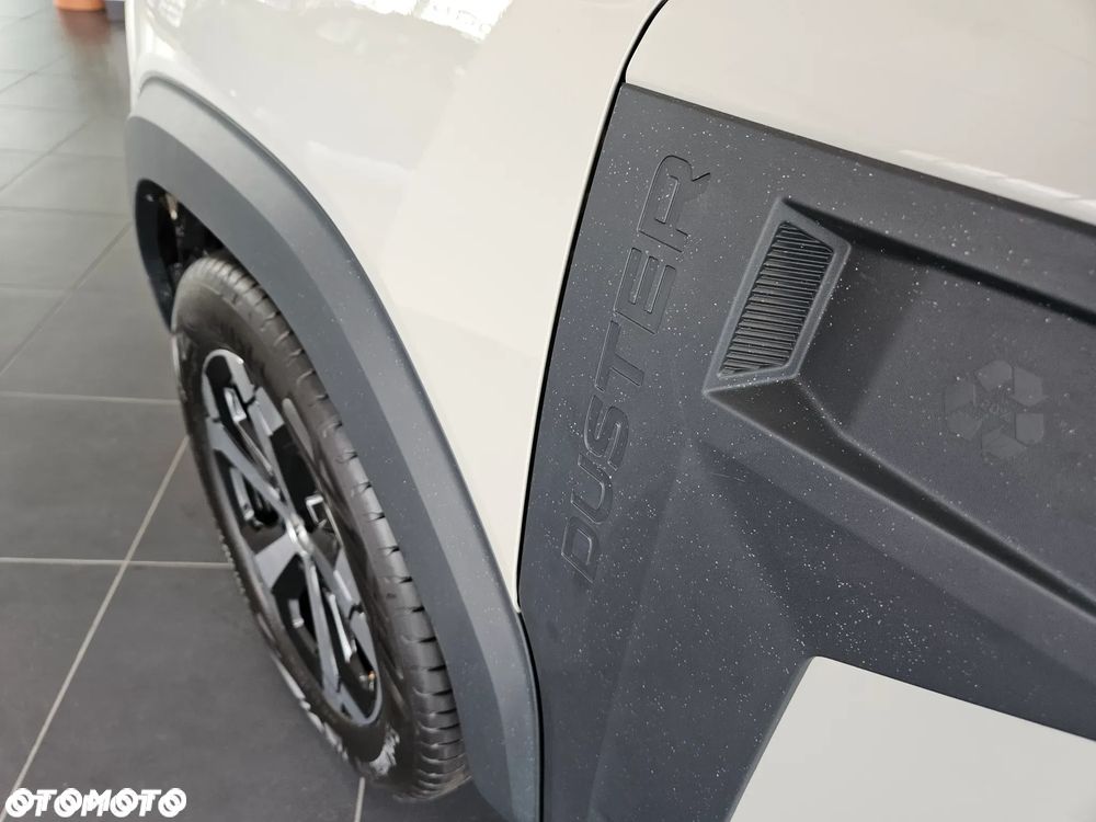 Dacia Duster 1.8 Full Hybrid 155 Journey MMT - 28
