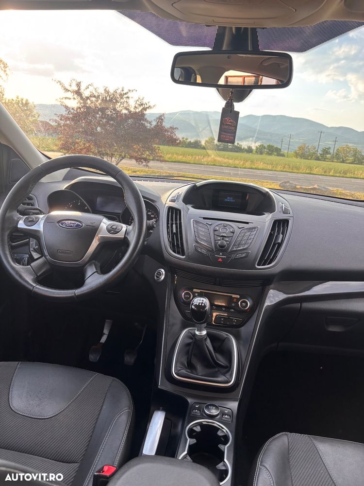 Ford Kuga 2.0 TDCi 4WD Titanium - 8