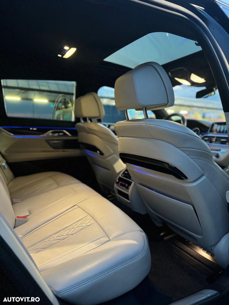 BMW Seria 7 - 16