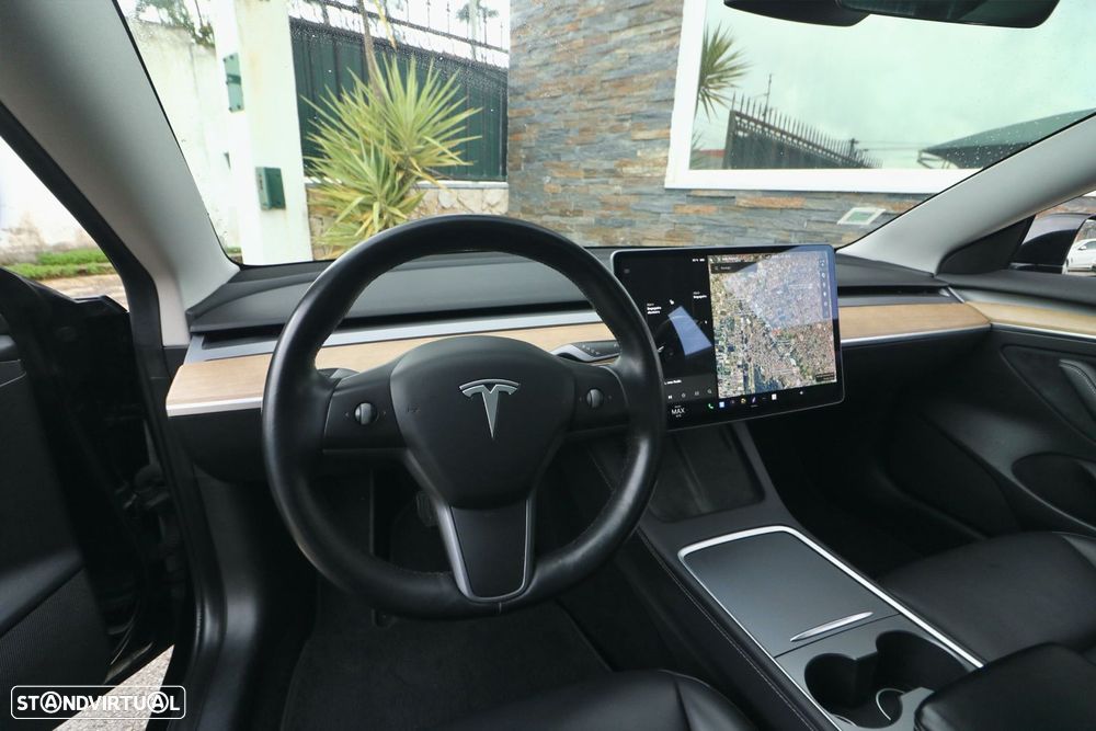 Tesla Model 3 Standard Range Plus RWD - 18