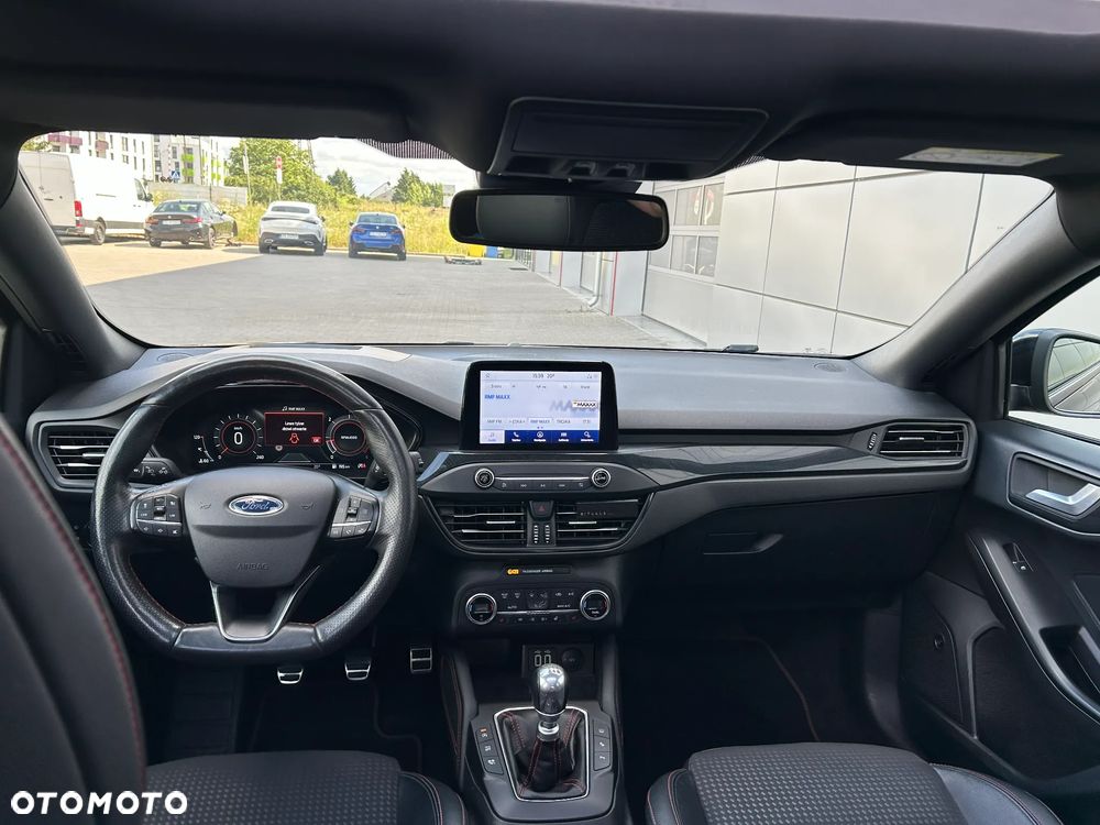 Ford Focus 1.5 EcoBlue Start-Stopp-System ST-LINE X - 16