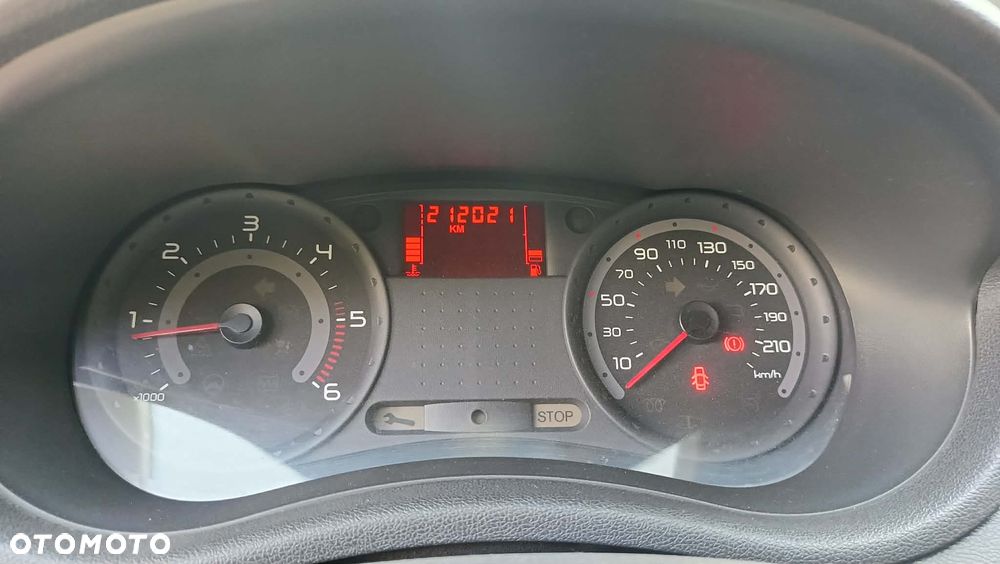 Renault Clio 1.5 dCi Wind - 9