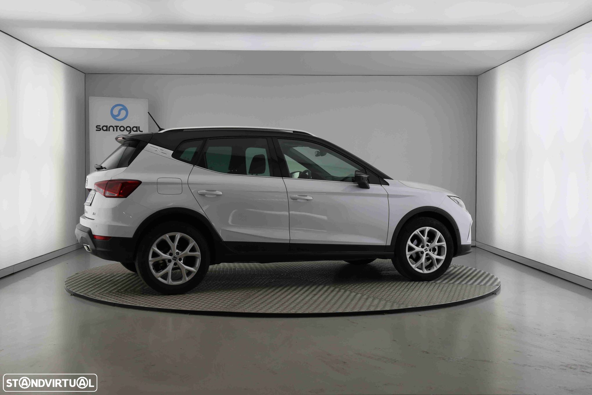 SEAT Arona 1.0 TSI FR - 3