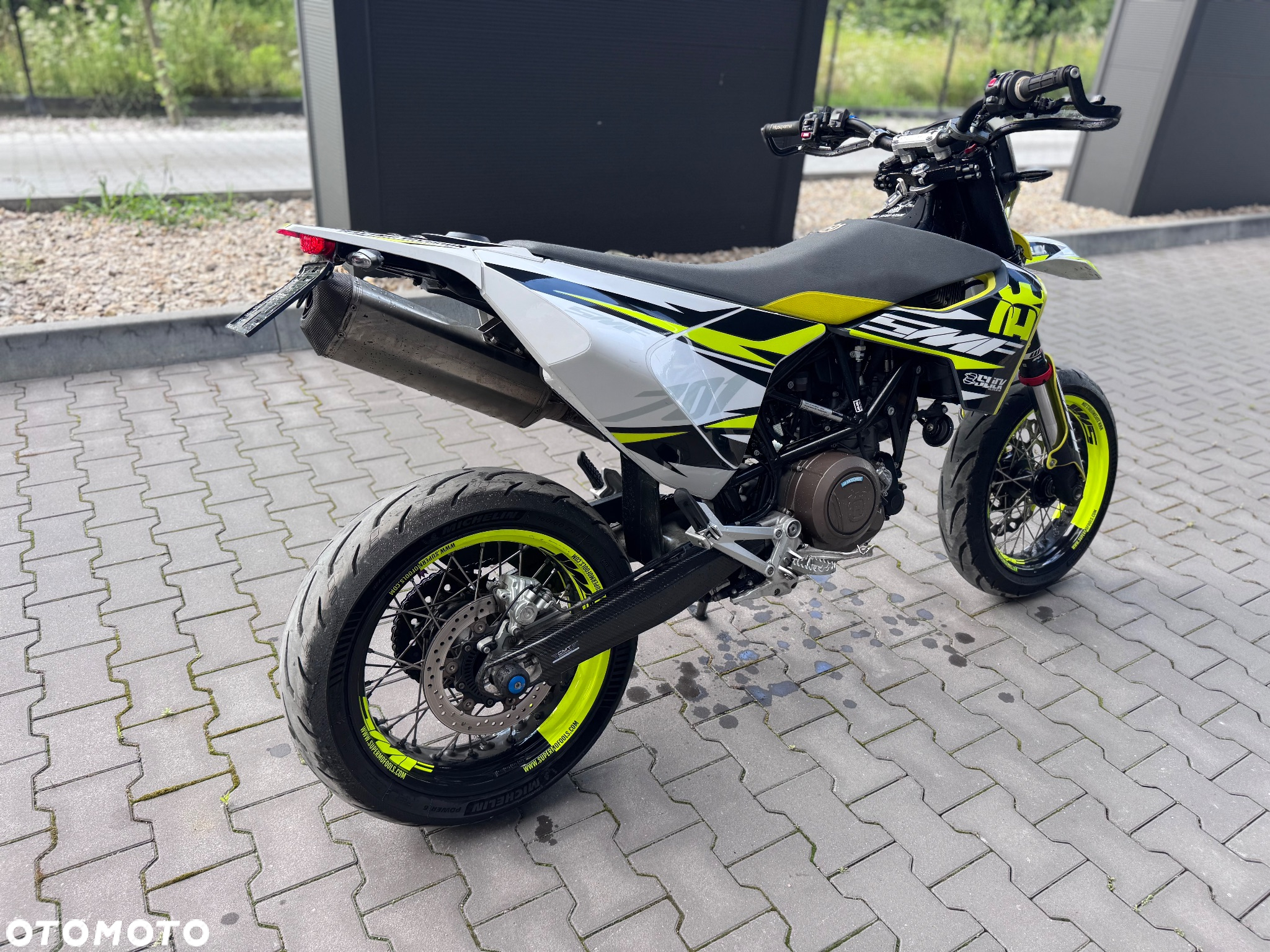 Husqvarna 701 - 10