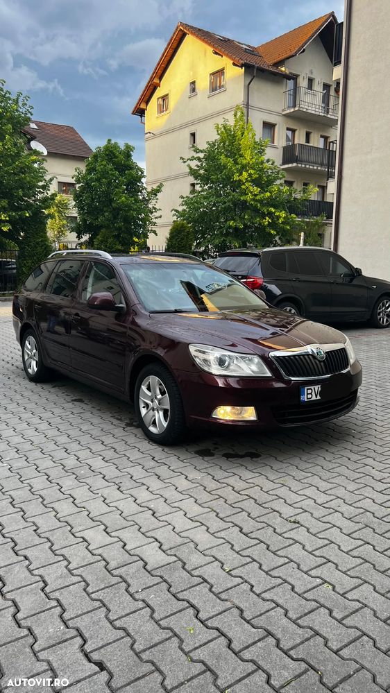 Skoda Octavia 1.6 TDI AMBITION - 6