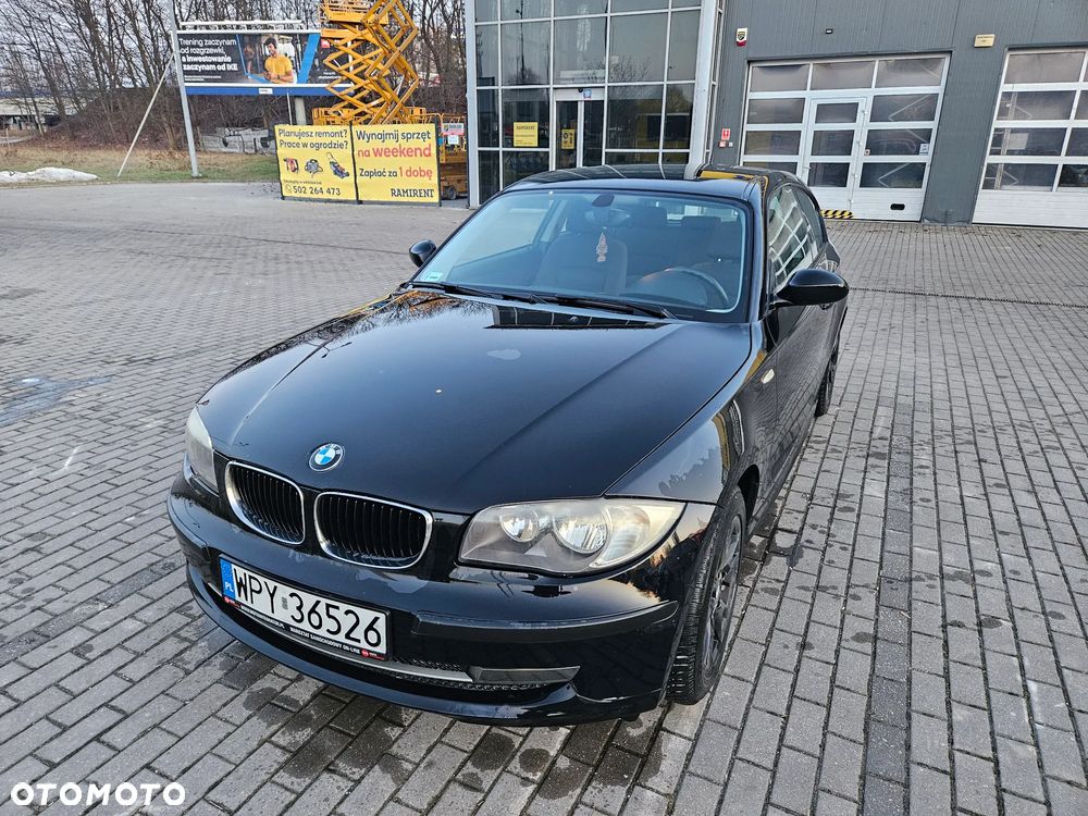 BMW Seria 1 116i - 10