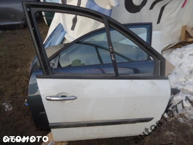 RENAULT SCENIC II DRZWI PRAWY PRZÓD PRZEDNIE - 1