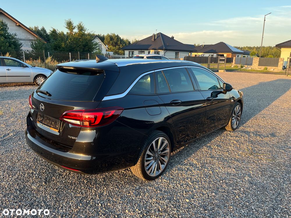 Opel Astra 1.4 Turbo Innovation - 23