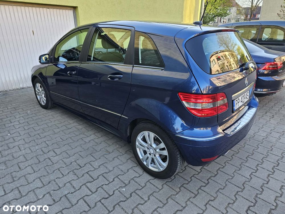 Mercedes-Benz Klasa B 180 CDI DPF Special Edition - 4