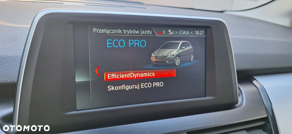 BMW Seria 2 218d - 29