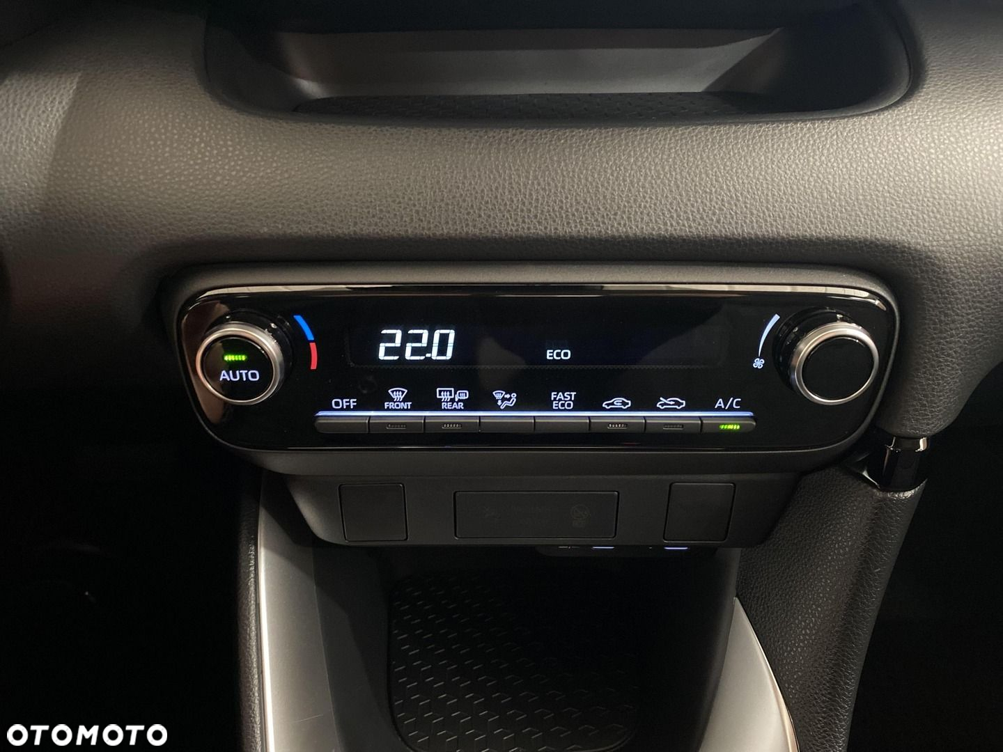 Toyota Yaris Hybrid 1.5 Comfort - 18