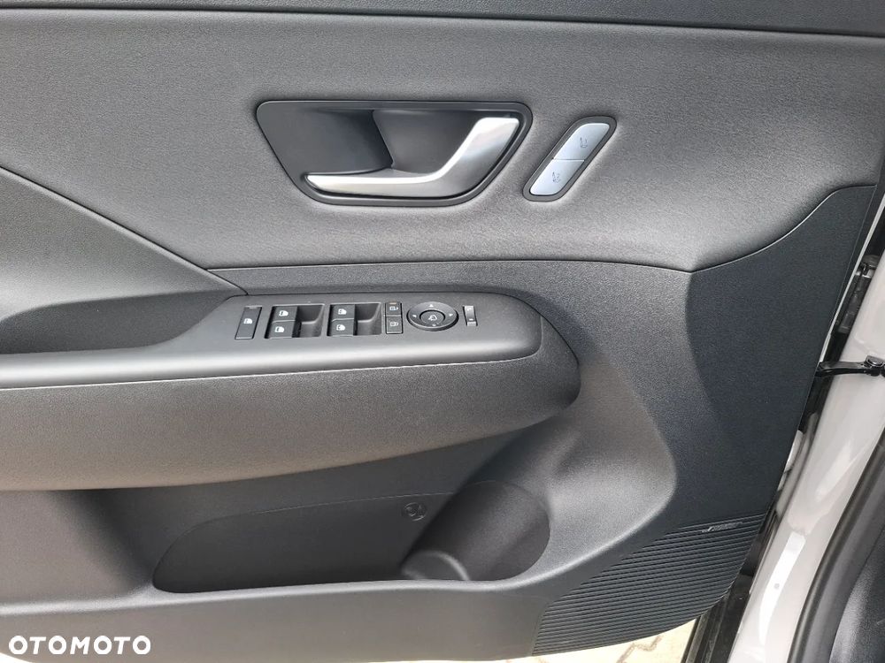 Hyundai Kona 1.6 T-GDI Platinum DCT - 11
