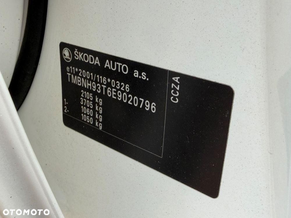 Skoda Superb 2.0 TSI L&K DSG - 40