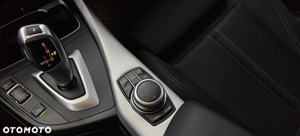 BMW Seria 1 - 39