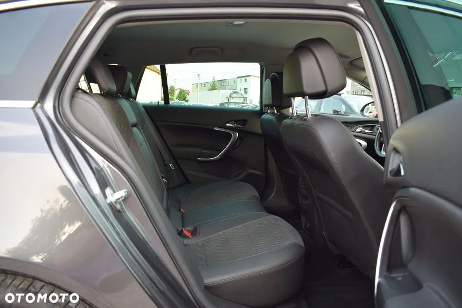 Opel Insignia 2.0 CDTI Cosmo - 12