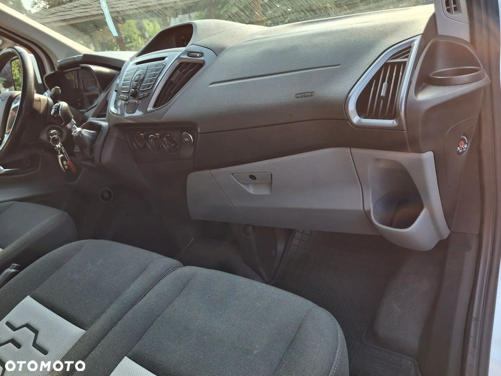 Ford Transit custom - 25