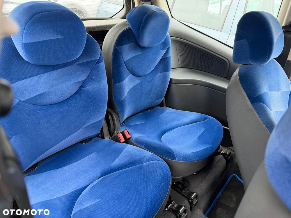 Citroën C2 1.4 VTR Control+ - 10