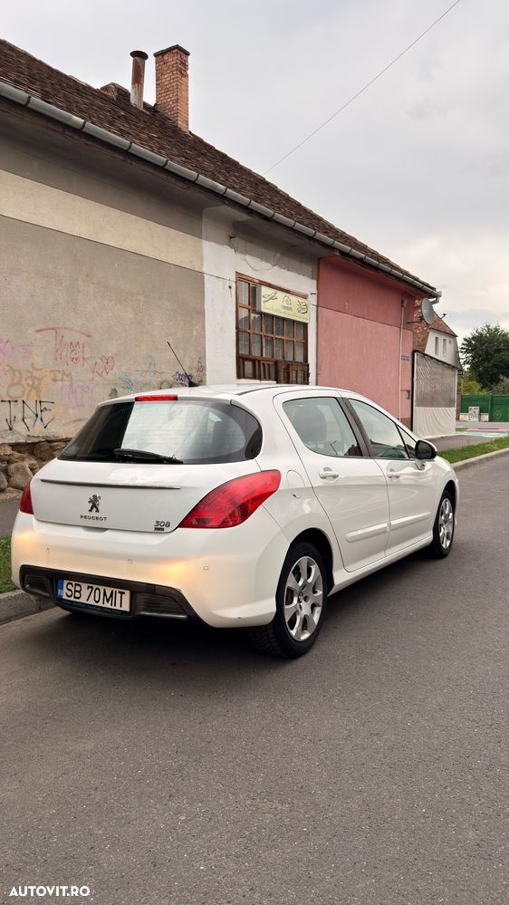 Peugeot 308 1.6 e-HDI FAP STT Active - 6