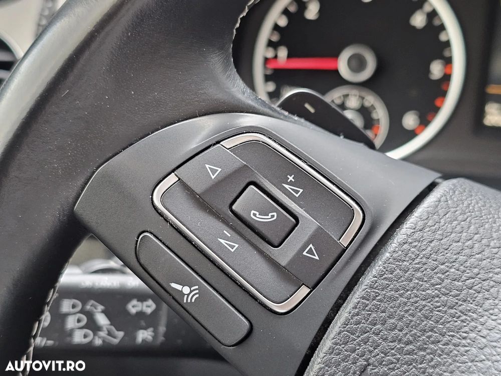 Volkswagen Tiguan ver-2-0-tdi-4mot-dsg-highline - 27