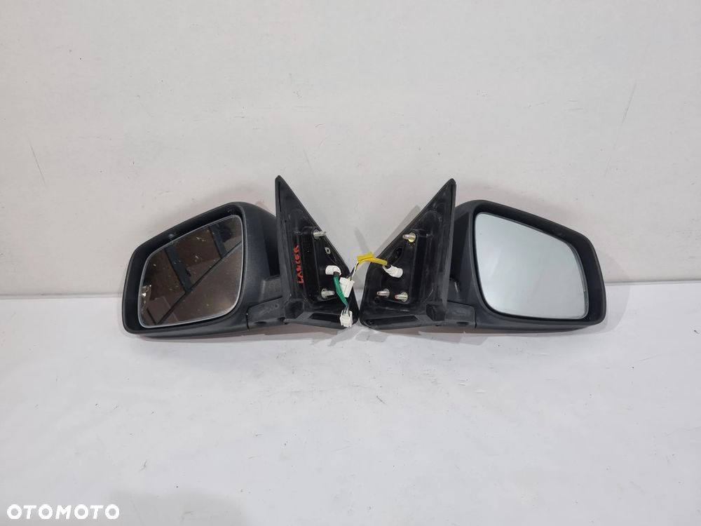 MITSUBISHI LANCER VIII  LUSTERKO LEWE PRAWE 5 PIN P26 EUROPA - 4